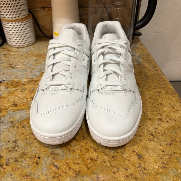 New Balance White Sneakers 550 size 13 - Picture 2 of 9